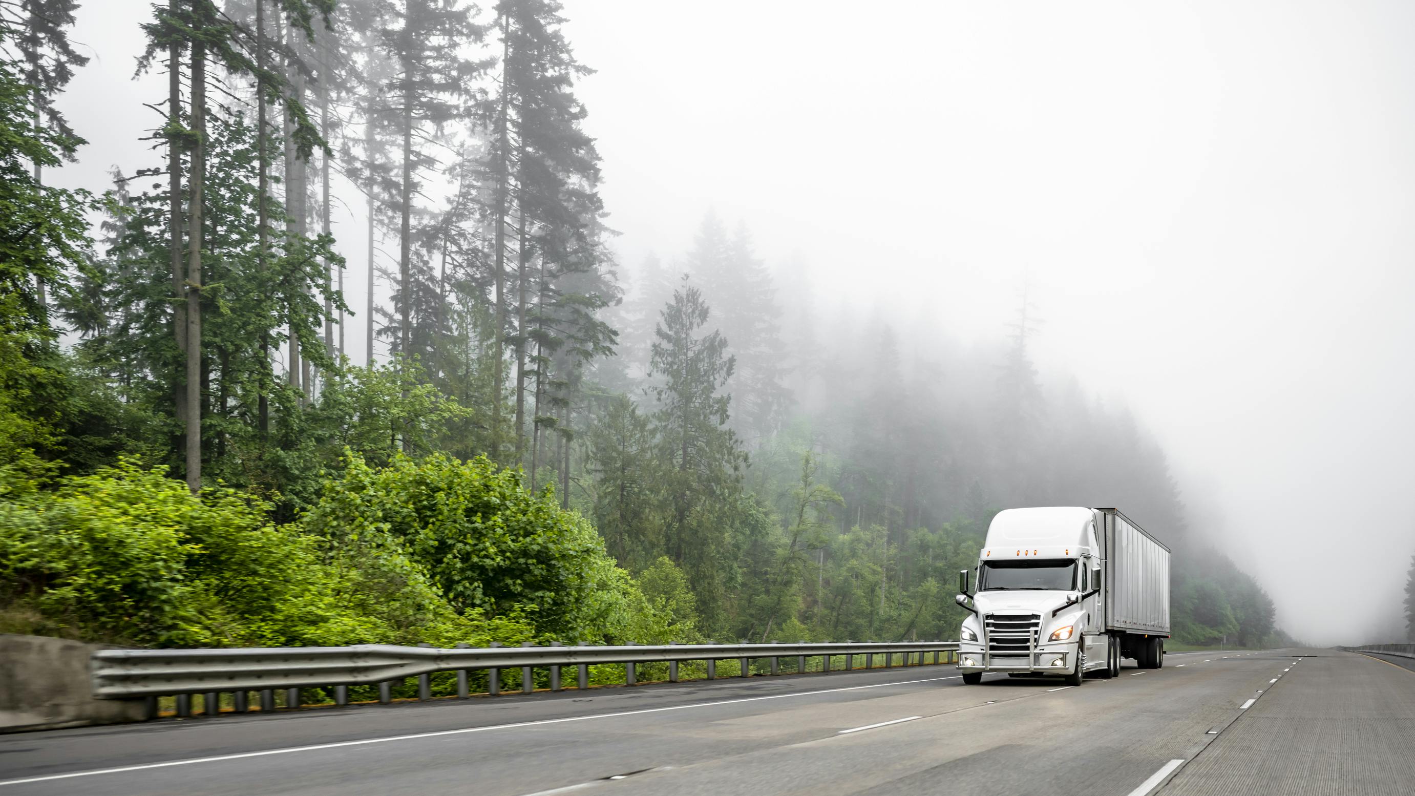 Diesel price increases drive spot rate gains across dry van, reefer, and flatbed markets