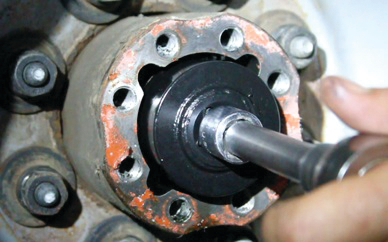 Bearing lock nut tool No. 28010