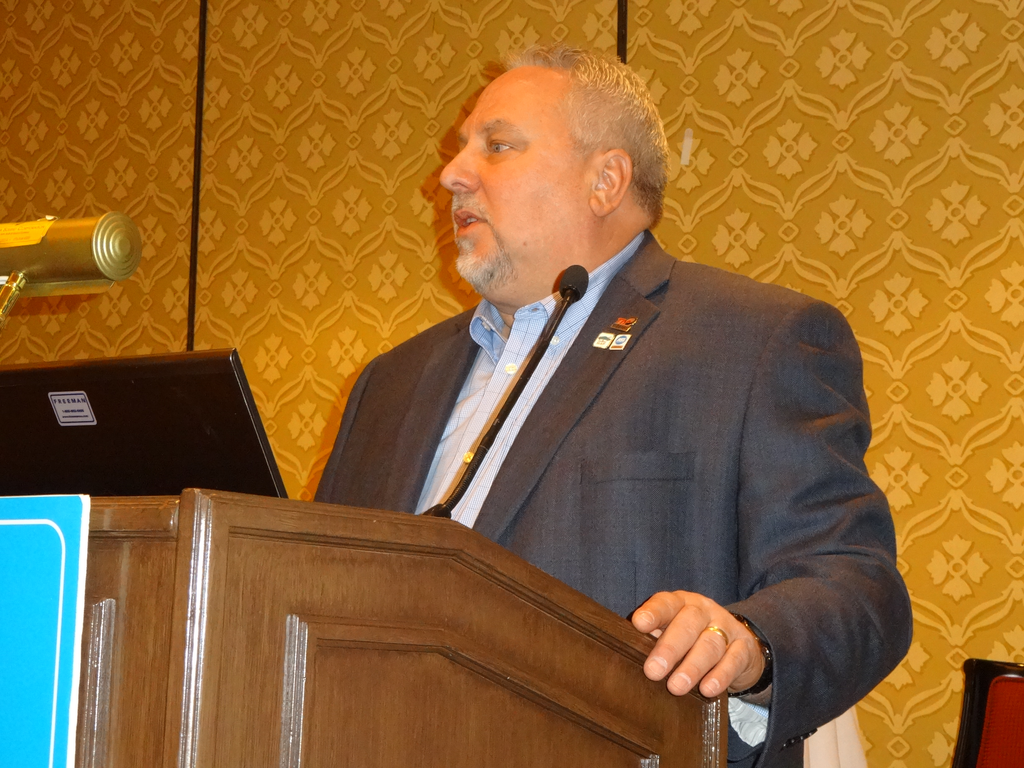 Joe Henmueller advises repair shop owners document their repair procedures for customers.