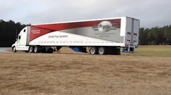 St Photo 16 Truck On Track St Photo 16 Truck On Track