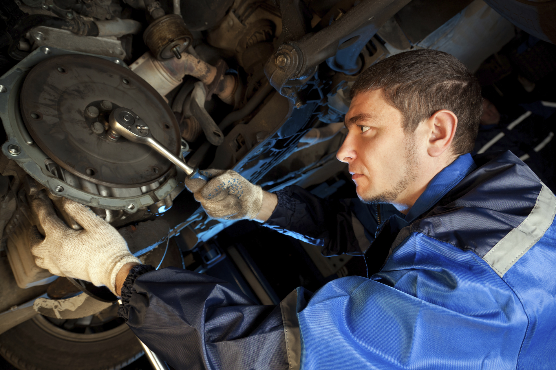 Many of today&rsquo;s on-the-job injuries result from the improper use of hand tools, unsafe practices and/or the use of tools that are poorly designed or of inferior quality.