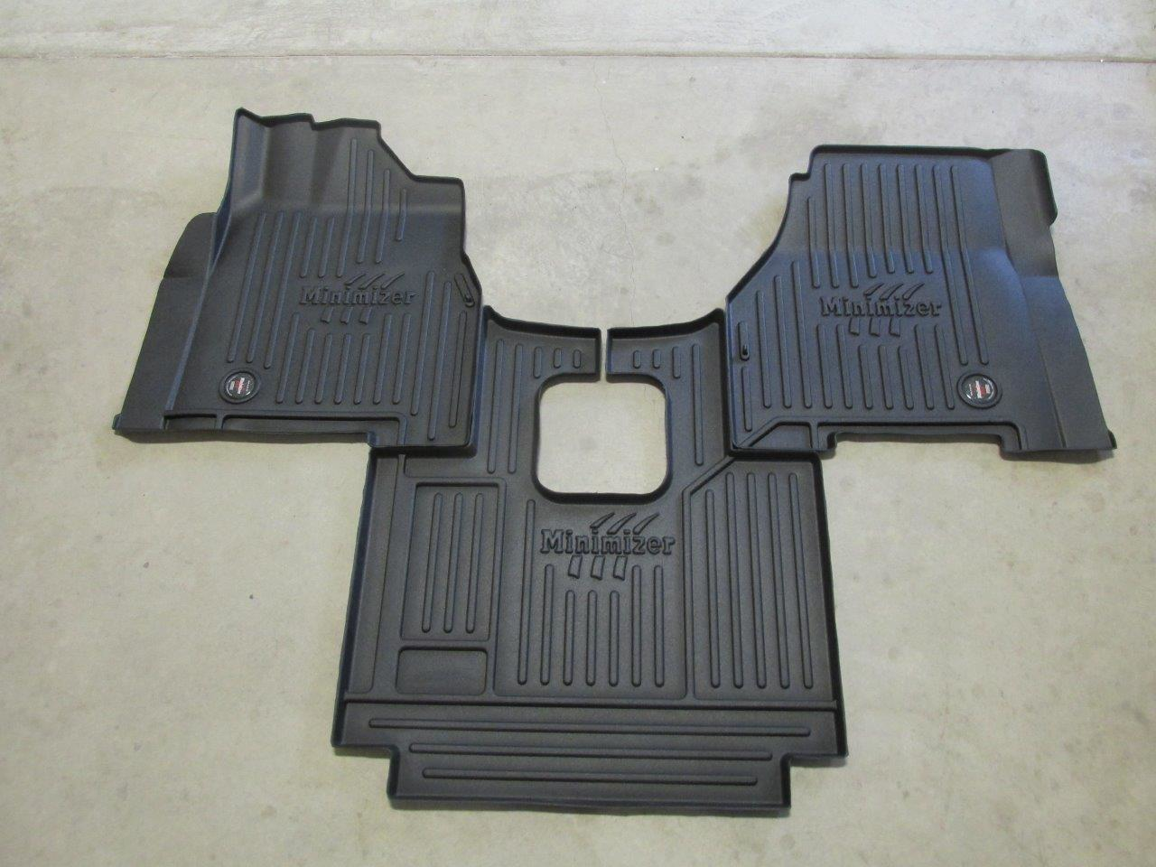 Freightliner Coronado 122SD Floor Mats manual trans 56534030553df