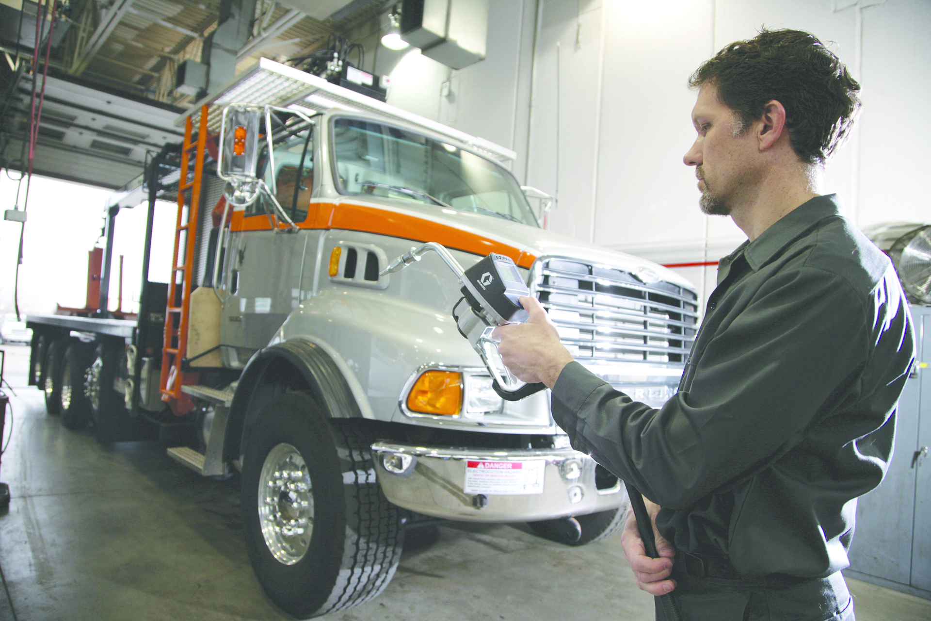 Effective fluid management systems allow vehicle service shops to control expenses by effectively managing their inventory of fluids such as oils, gear lube, coolant and antifreeze.