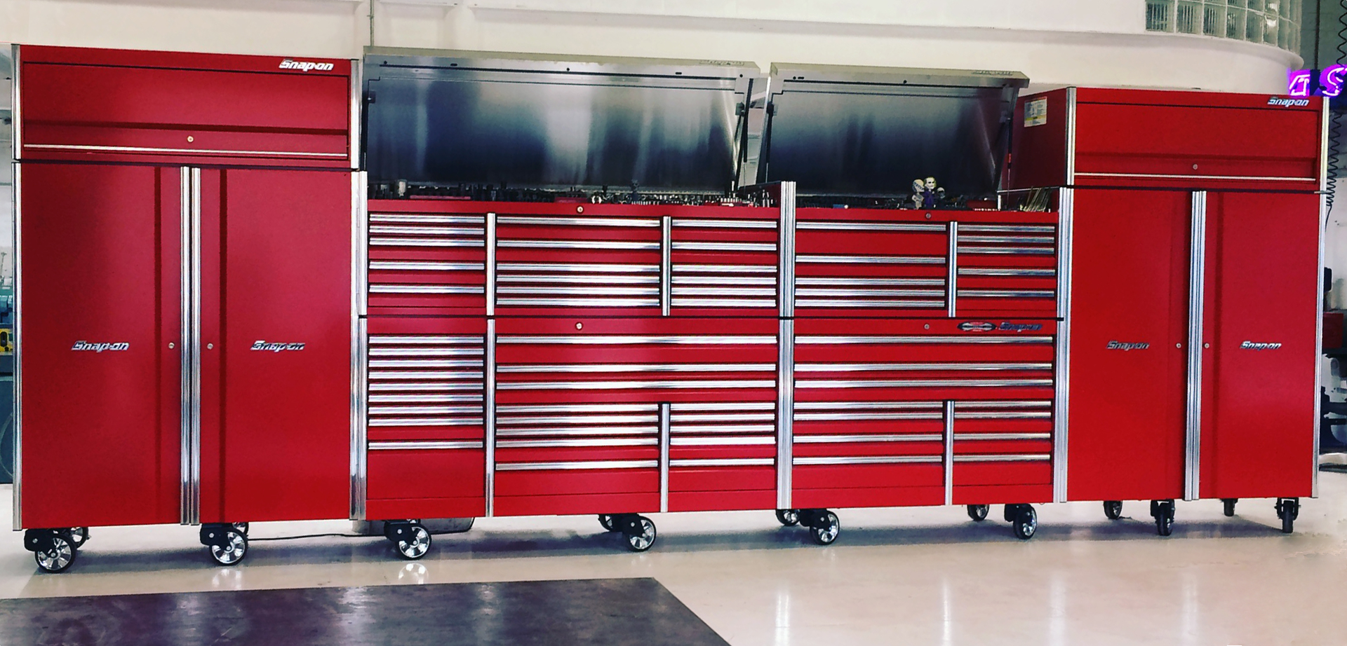 Jeff Milburn, owner of Automotive Fabrication in Dallas, upgraded from an already large toolbox to a Snap-on EPIQ that stands 8&rsquo; tall and 22&rsquo; long.