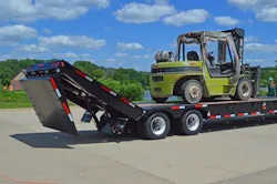 Xl Specialized Trailers Xl 80 Power Tail Trailer 57db08fe9b3a8 Xl Specialized Trailers Xl 80 Power Tail Trailer 57db08fe9b3a8