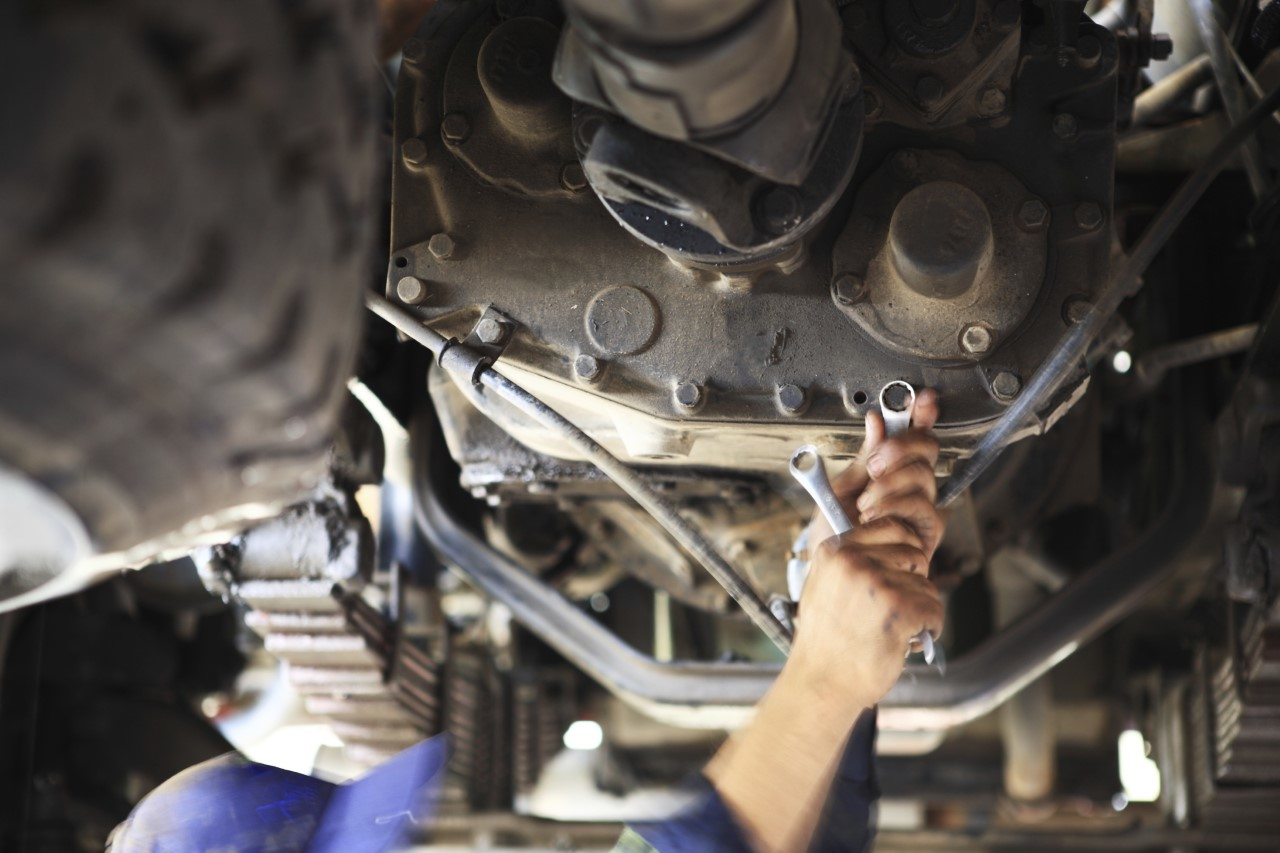 A best practice is to deal with repair shops that specialize in rebuilding. This helps to make sure any work is done efficiently and properly so that the vehicle spends as little time as possible off the road.