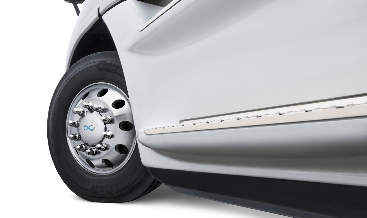 Maxion Wheels forged aluminum hub-piloted truck wheels have been built for today&rsquo;s toughest road conditions &ndash; designed, manufactured and tested in accordance with the Company&rsquo;s highest product quality specifications.