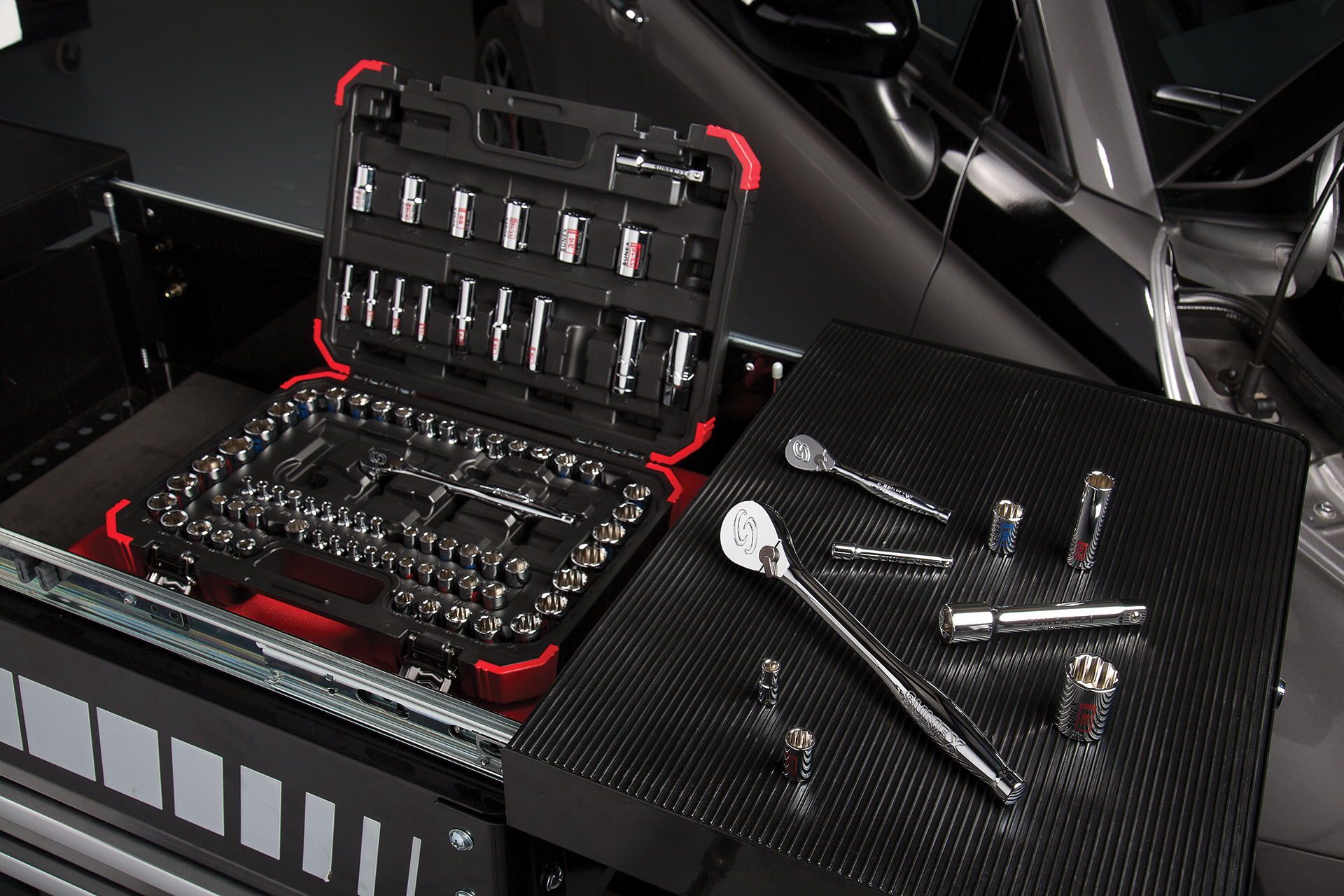 Sunex 1889 Action Low Res 595ef06437dfc