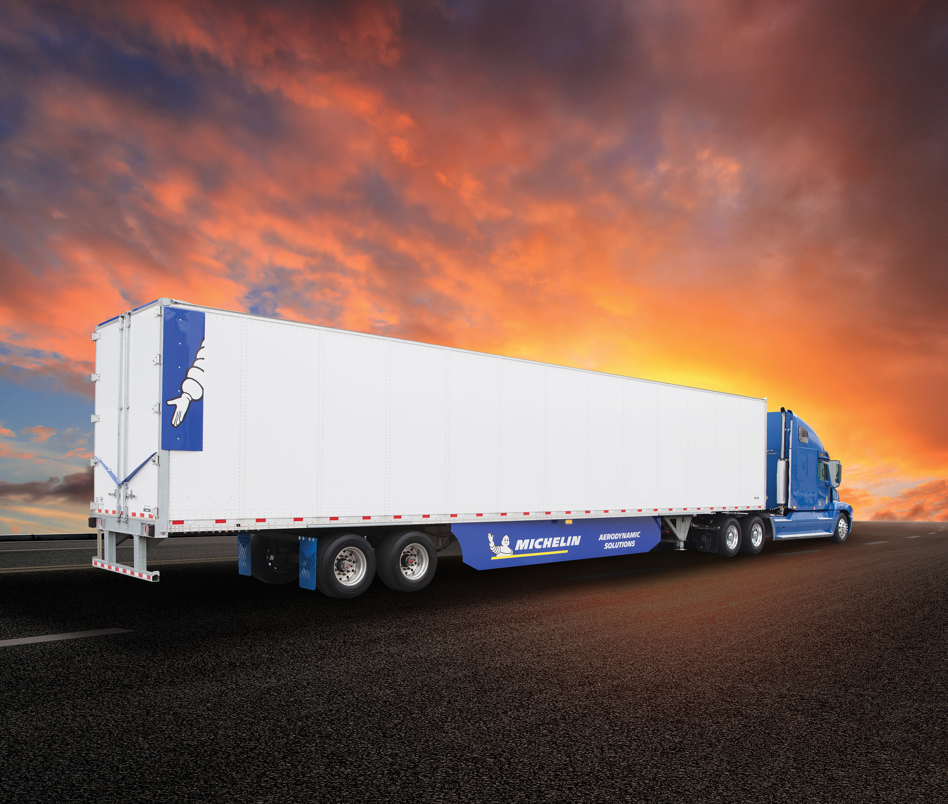 The Smartway-verified Michelin Energy Guard aerodynamic trailer solution kit is designed to improve fuel economy, for use on 53' dry-van truck load, refrigerated truck load and other long-haul and super-regional applications.
