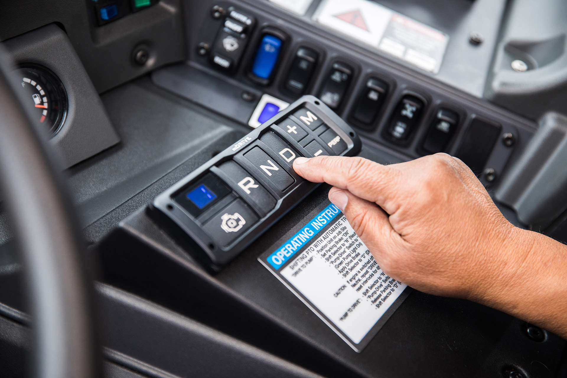 190122 Mack Terra Pro M Drive Hd Shift Pad