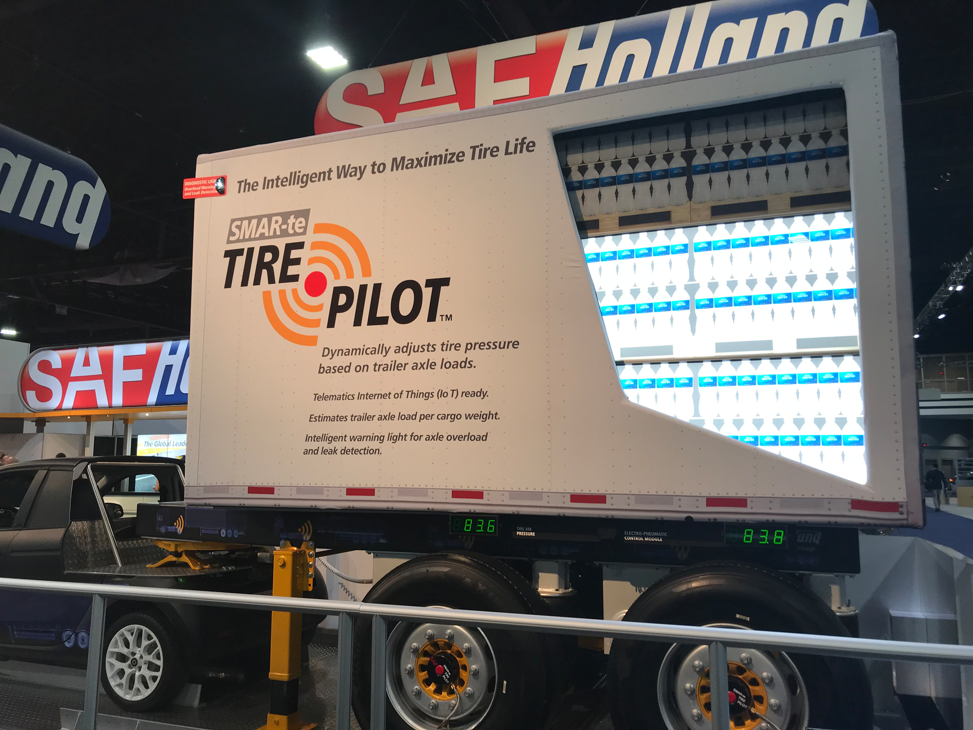 The patented SMAR-te Tire Pilot incorporates AKTV8&rsquo;s iAir electro-pneumatic control module to dynamically measure and adjust tire pressure based on trailer axle load.