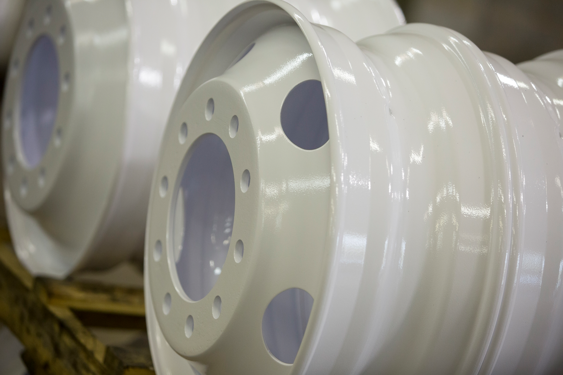 IMI&rsquo;s MILCURE is a three-step steel wheel refinishing system designed to prolong the life of wheels and protects against corrosion.