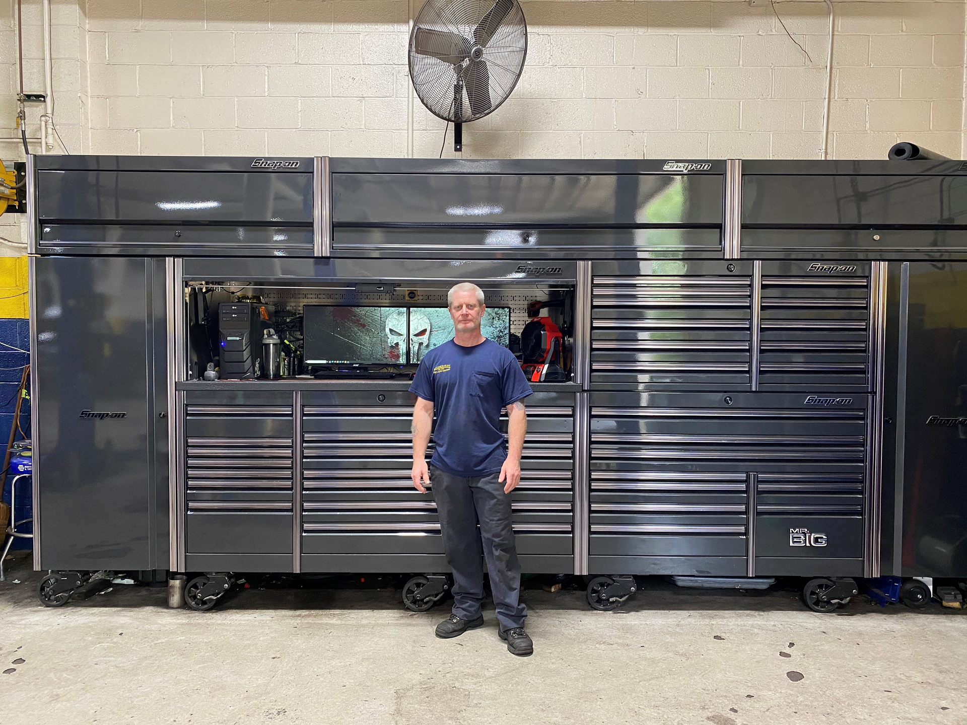 The 17&rsquo; wide by 8&rsquo; tall tool storage setup features a power bank, LEDs in the workstation and both side lockers, and Harris&rsquo; personal favorite feature, keyless entry.