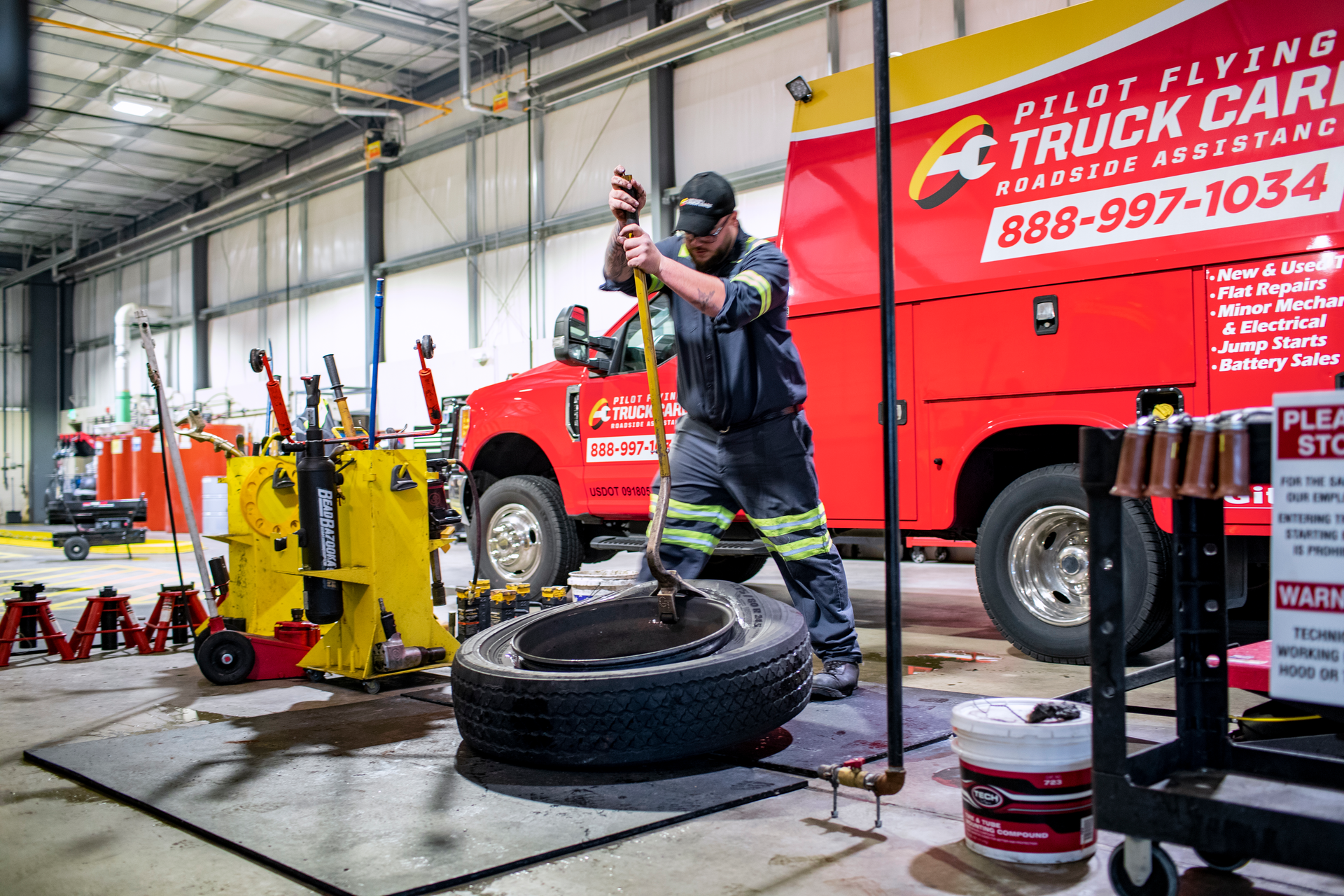 Technicians at Pilot Flying J Truck Care centers are ASE and TIA certified.