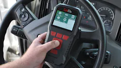 CanDo’s HD CodeII scans a Freightliner. CanDo’s HD CodeII scans a Freightliner.