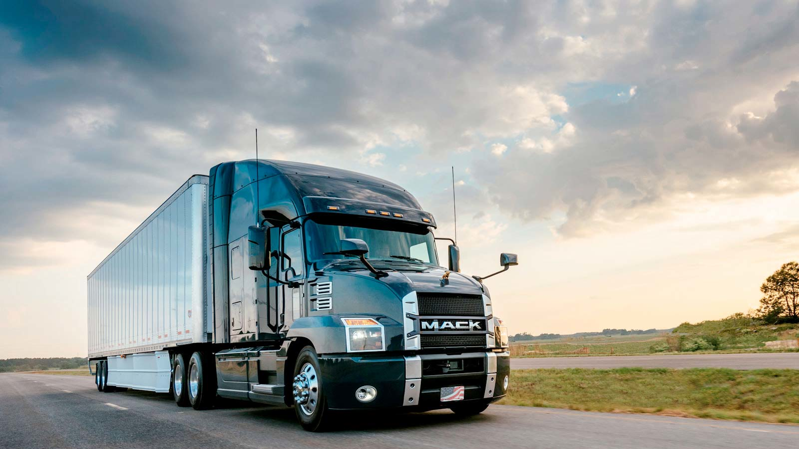 Mack Trucks announced its new Mack Premium Service Agreement maintenance program for Mack Anthem (shown), Mack Pinnacle, Mack Granite, Mack TerraPro, and Mack LR customers.