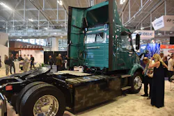 Ata Volvo 4 6176a875a4885 Ata Volvo 4 6176a875a4885