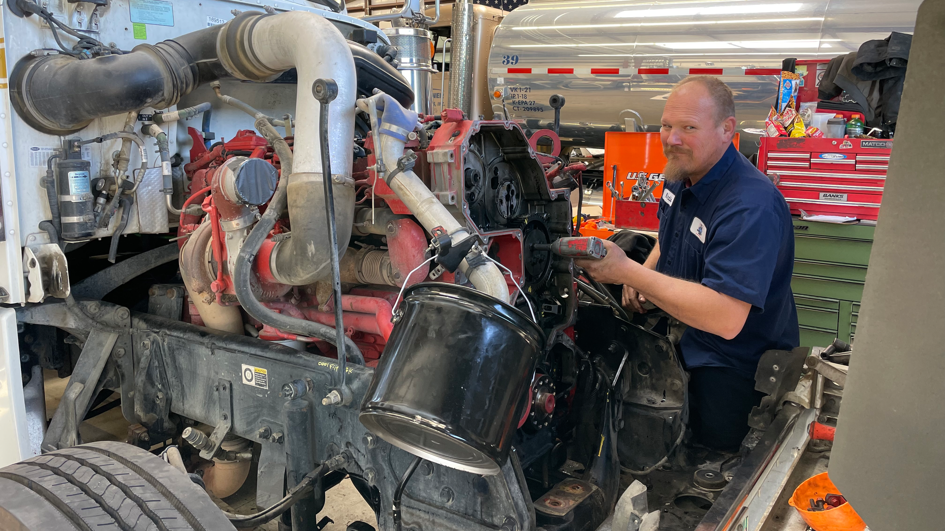 Kirtis Burroughs, I-505 Truck and Trailer Repair