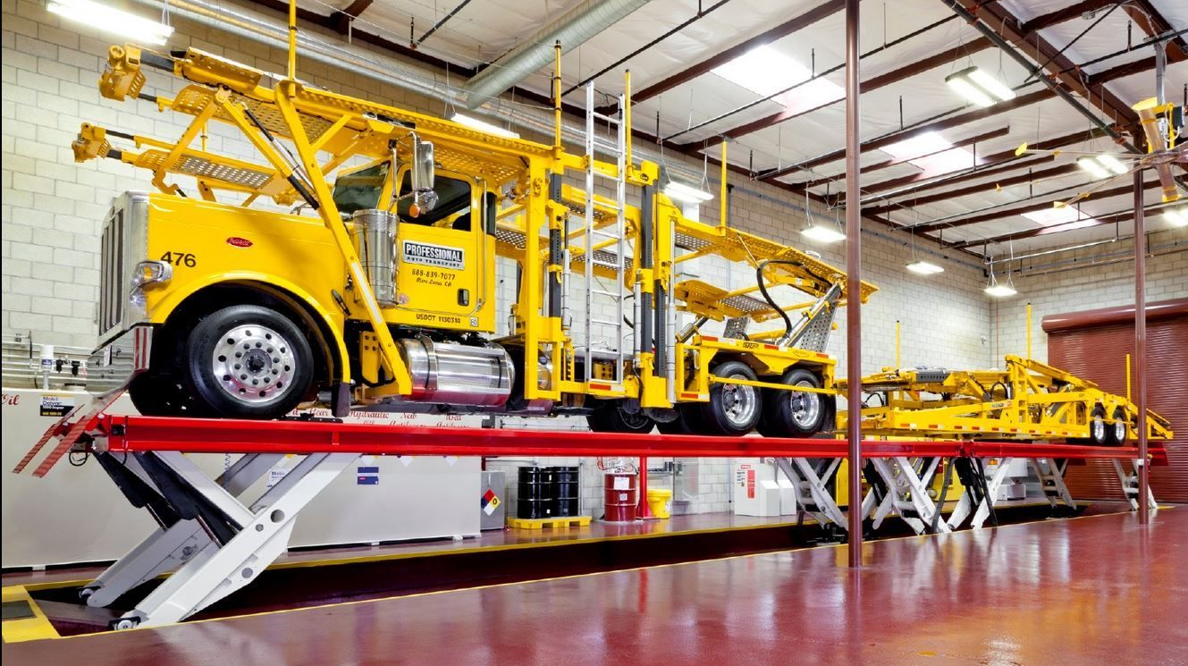 60 Tandem Skylift Transporter Truck 62eabedcbd866