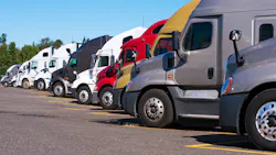 Dreamstime Xxl 104037044 Vitpho Trucks Lined Up 6430195472ec0 64348a8f9b48a Dreamstime Xxl 104037044 Vitpho Trucks Lined Up 6430195472ec0 64348a8f9b48a