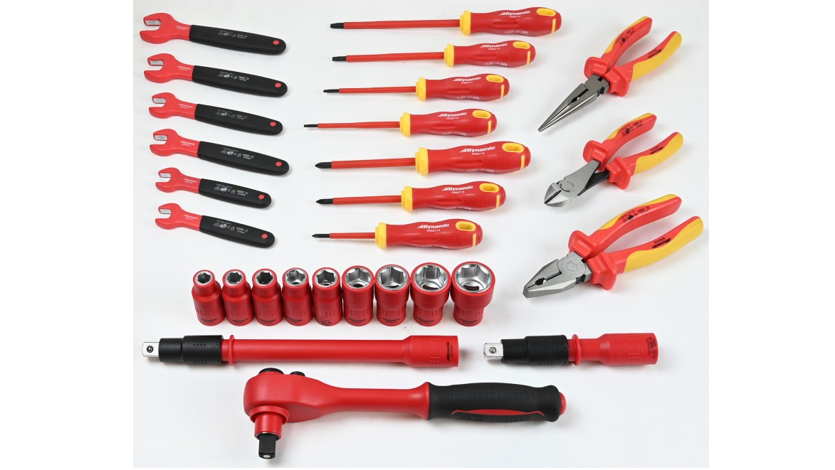 Dynamic 28 Piece Insulated Tool Set