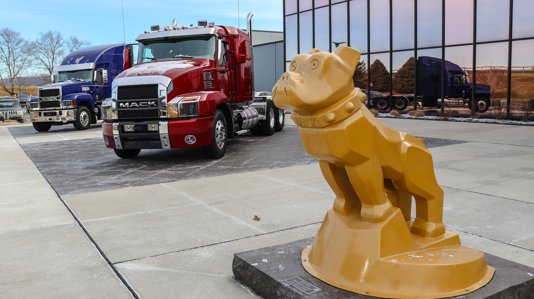 Mack Experience Center Allentown