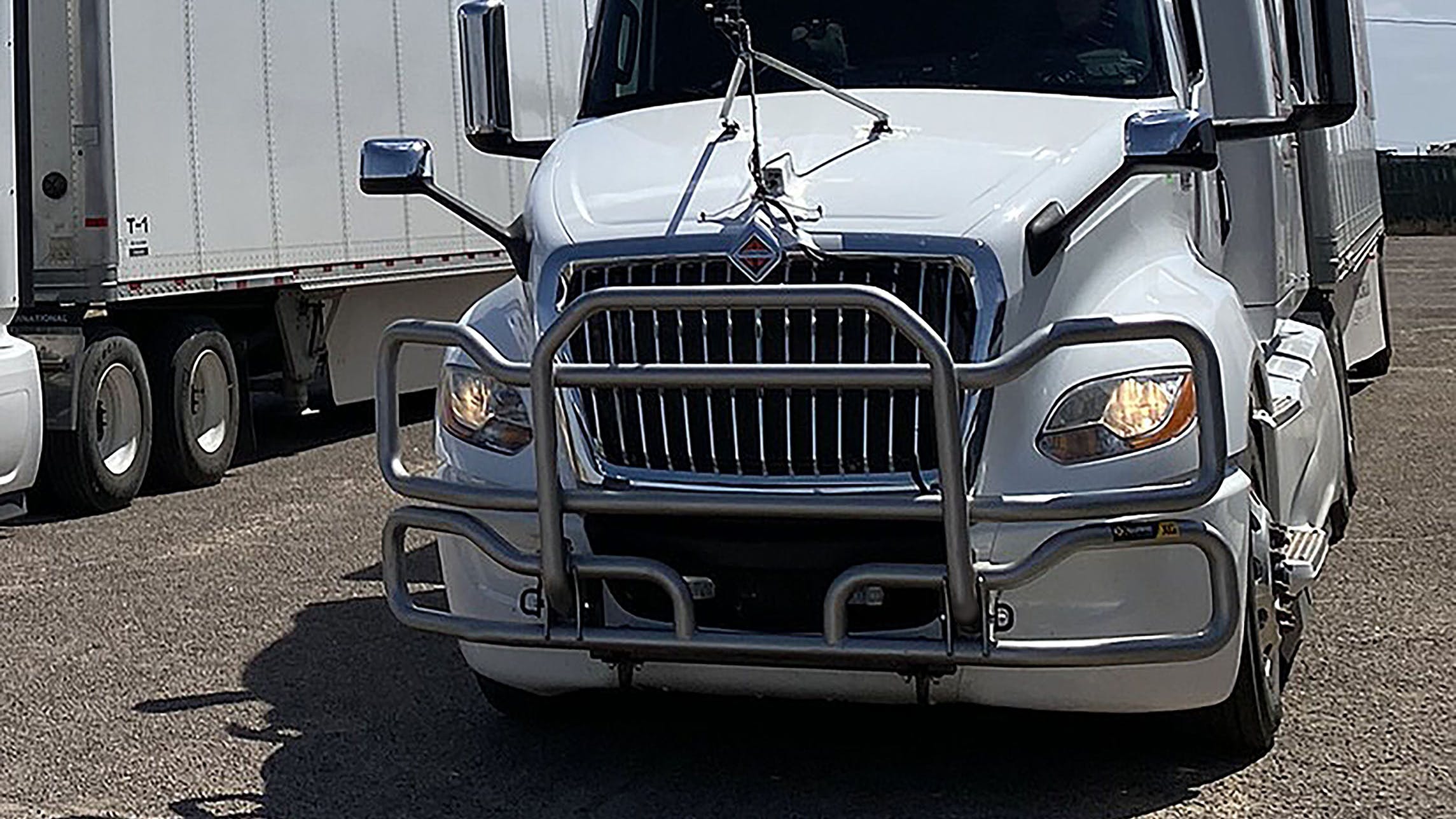 6570d9860b7aed001e4363e0 Exguard Grille Guard