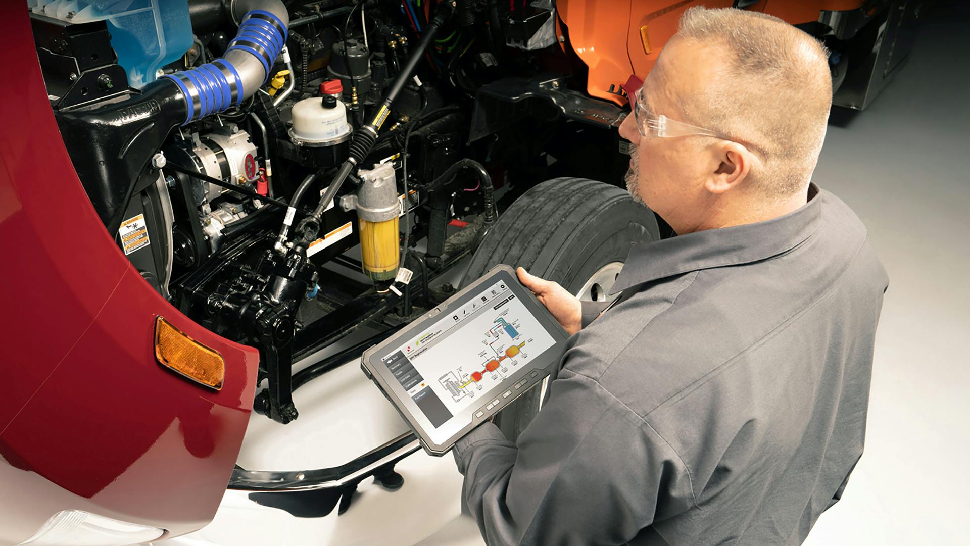 667ebe1f0020b478c5cd24f9 Nexiq Etech Truck