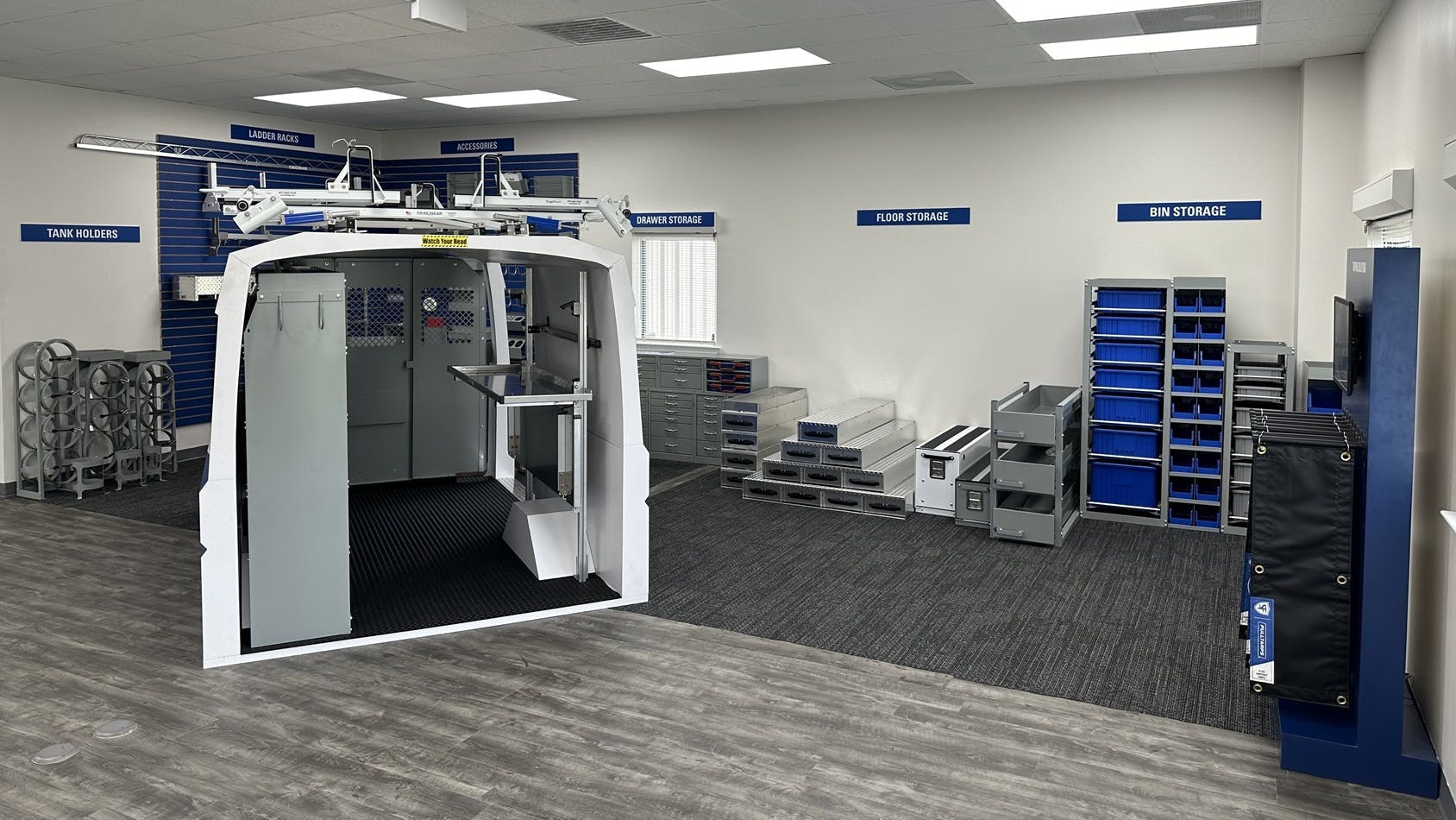 houston_showroom_vanshell