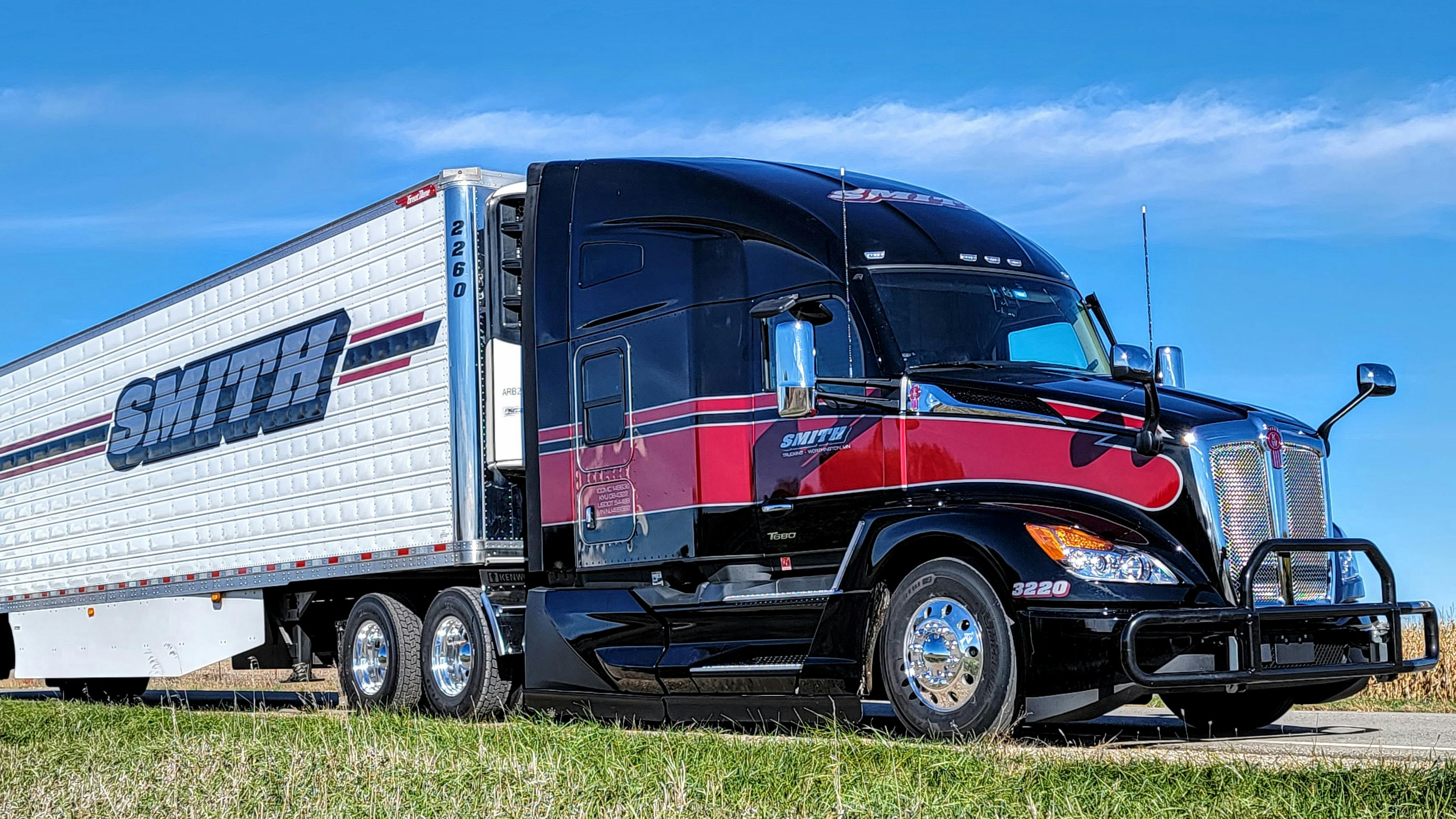 66e094b98c3af3227a73cca0 Smith Trucking