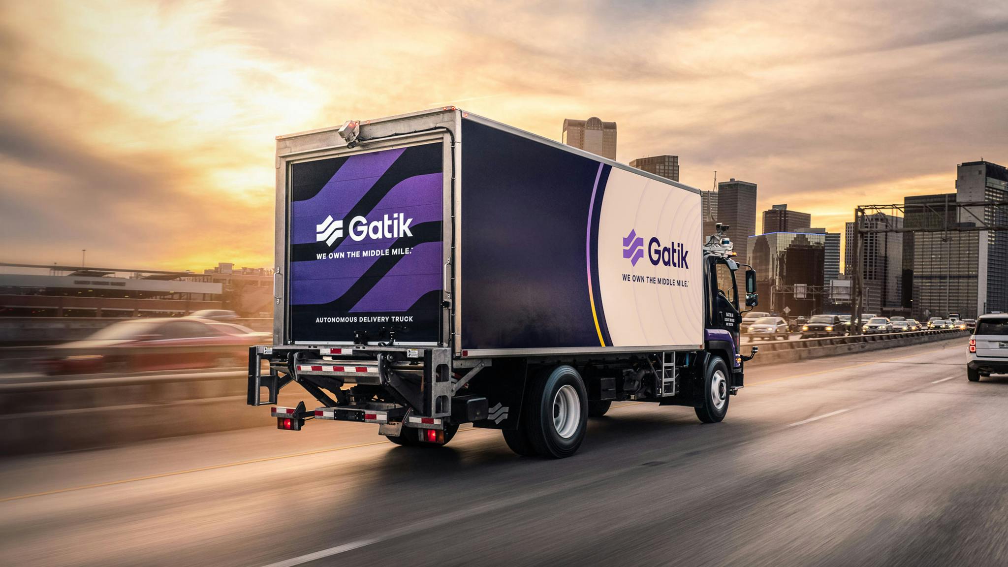 670800343bf2e15177202f74 Gatik Rear Highway