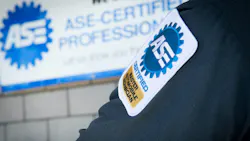 679d112bf517df751565c46f Ase Sleeve 679d112bf517df751565c46f Ase Sleeve