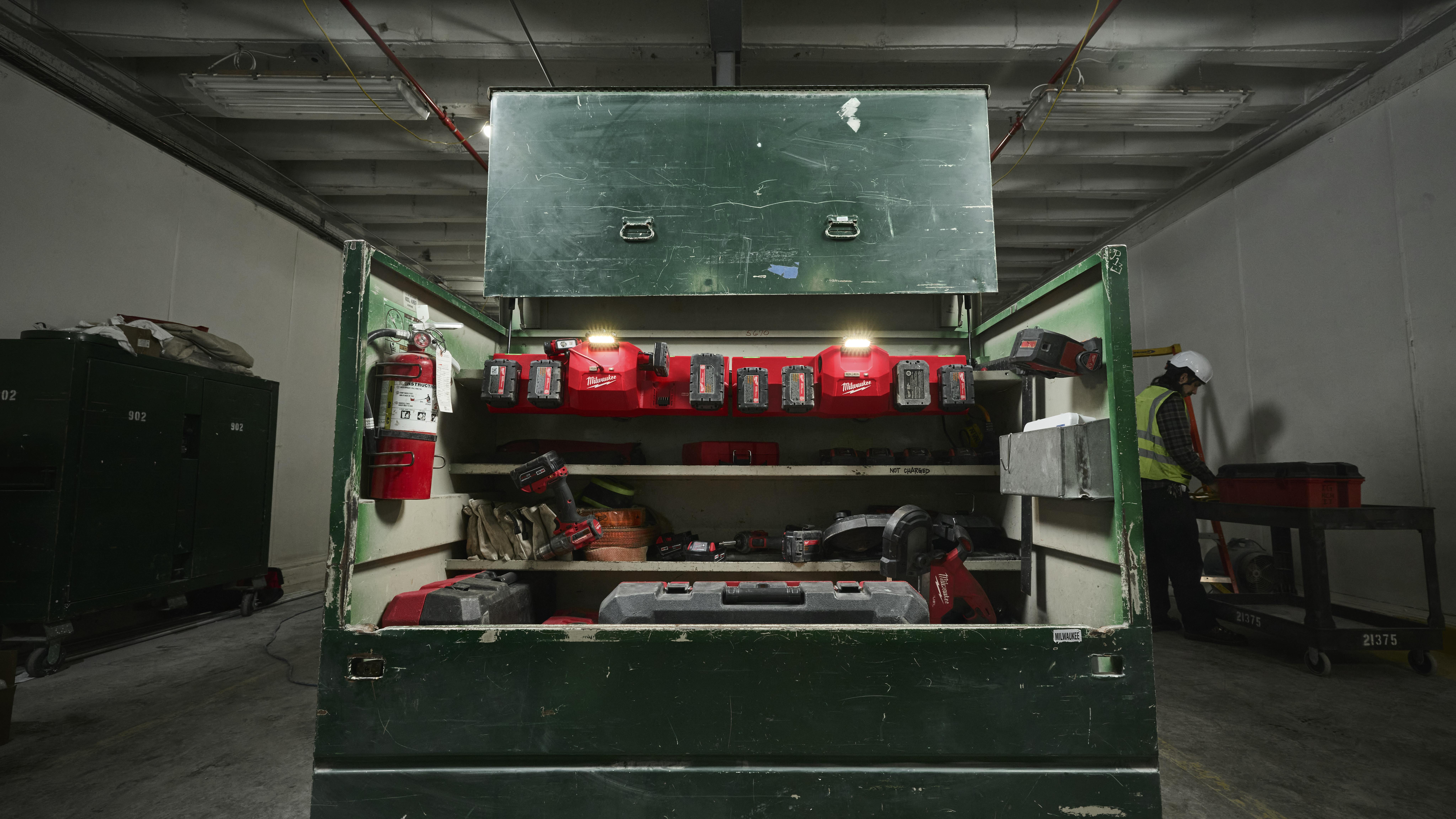 Gangbox Charger 48-59-1804