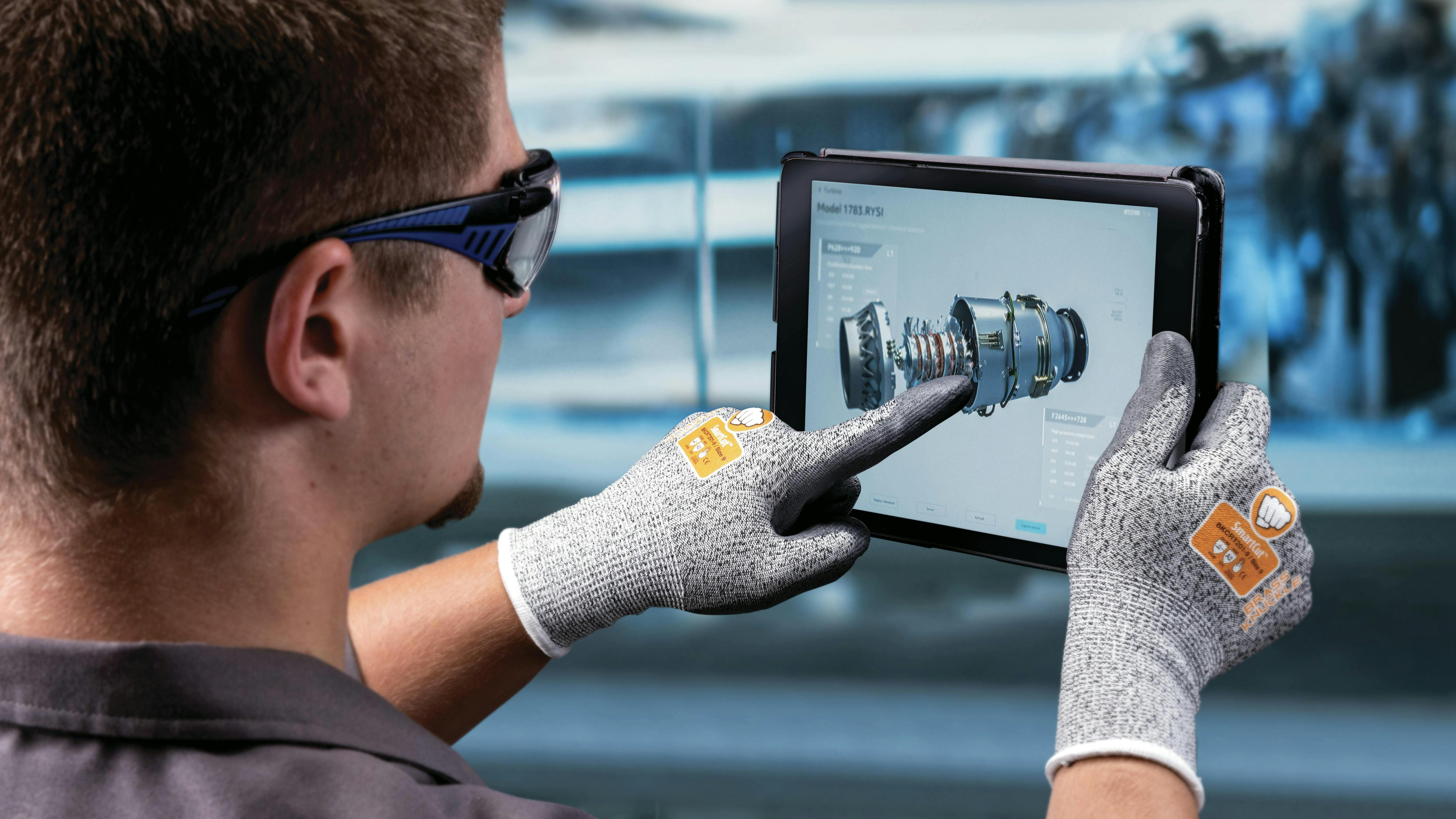 Brass Knuckle SmartCut gloves