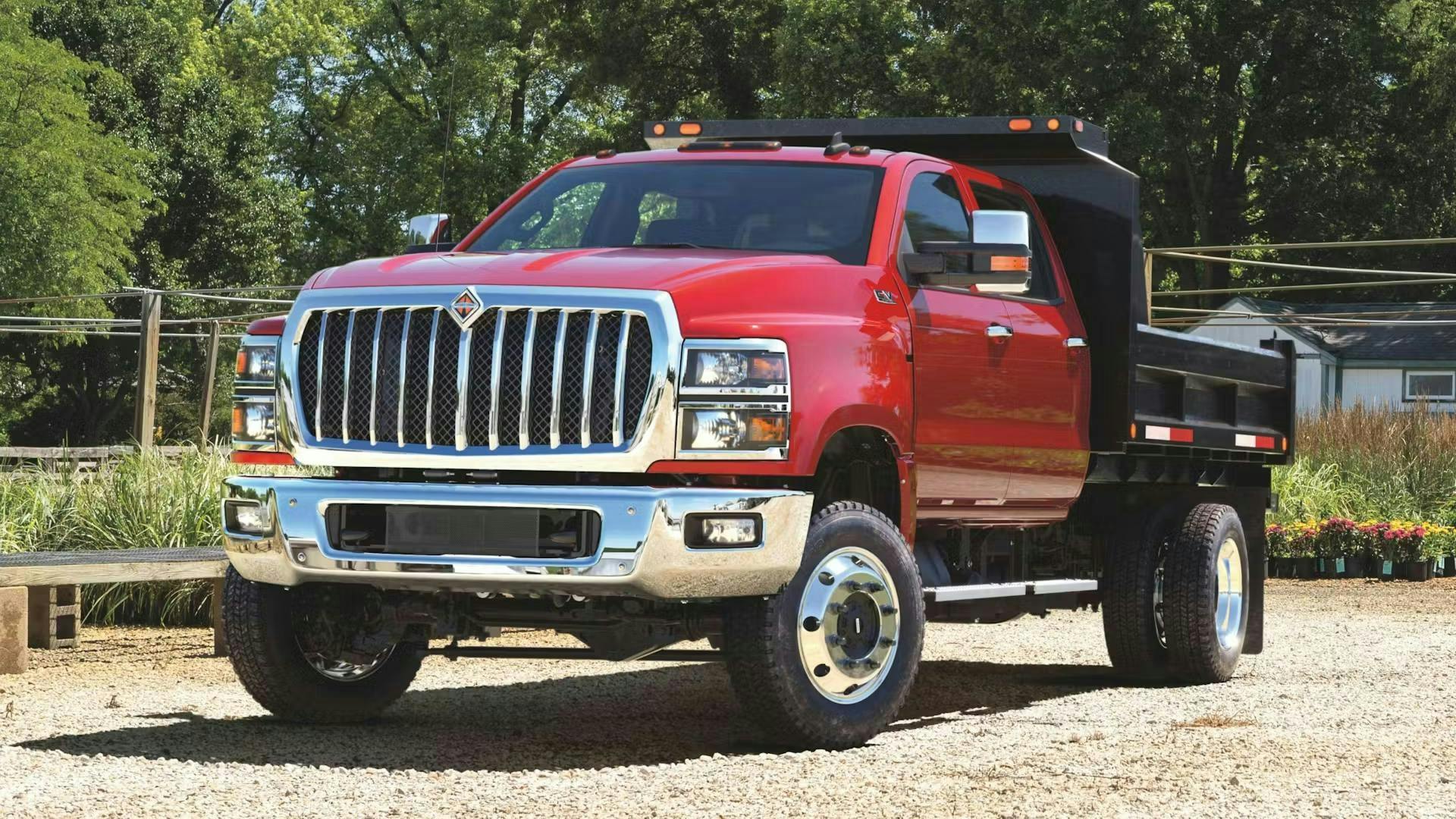 International CV models&rsquo; brake pressure switch harness may short and reduce brake performance