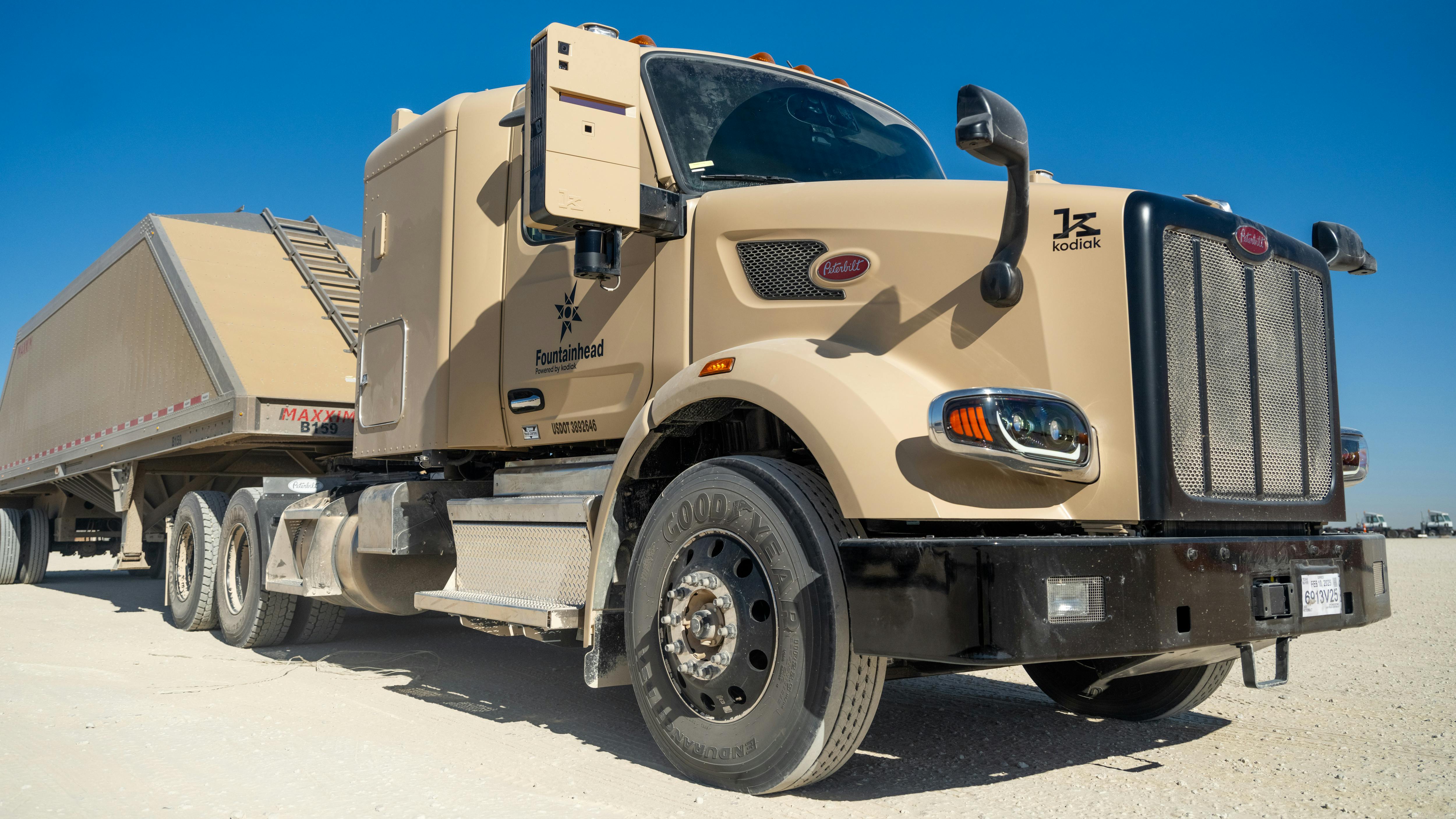 695bd1e5eb617c46b68d2692 Kodiak Industrial Driverless Detail 6