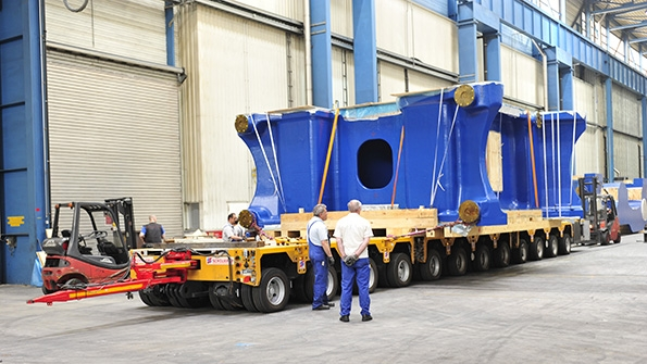 Transporting the lower structural frame of a 125MN press closeddie press cast by Siempelkamp at its foundry in Krefeld Germany The press was ordered by a Chinese manufacturer to produce titanium and nickelbased alloys for aircraft engines as well as aluminum aircraft structural parts