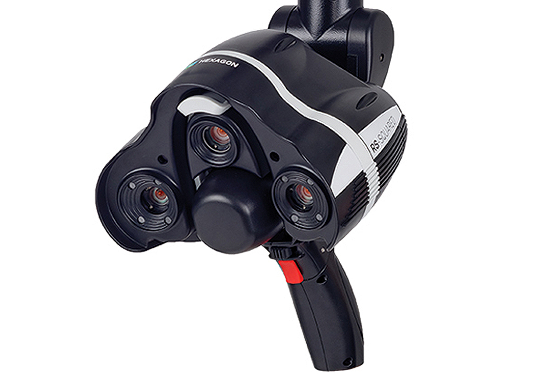 np-ExactMet-HexagonRSsquared-800.jpg The RS-Squared is a white-light scanner that's compatible with all current-generation Absolute Arm 7-axis systems, and allows users to perform high-speed scans of simple shapes and surfaces, especially scanning of large parts with lower detail requirements, such as automotive parts.