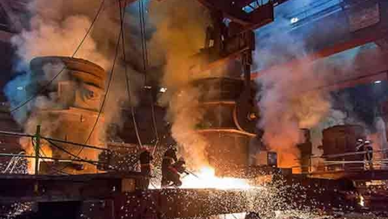 Pouring Begins For Forgemasters Super Sized Castings Foundry