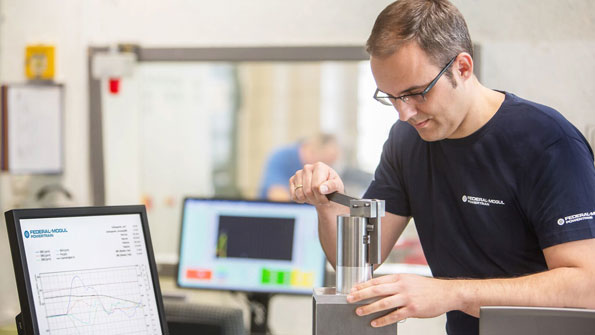 The testing rig developed to model the performance of an individual valve and of individual closing events