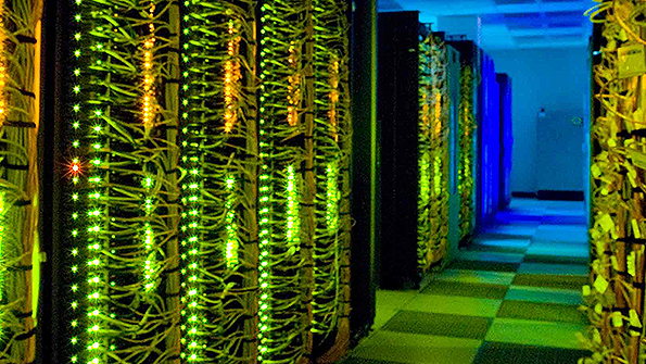 The HPC4Mfg program links experts at DOE labs with manufacturers to show the latter how to adopt or advance their use of highperformance computing to resolve manufacturing challenges toward greater energy efficiency reduced environmental impacts and more advanced clean energy technologies