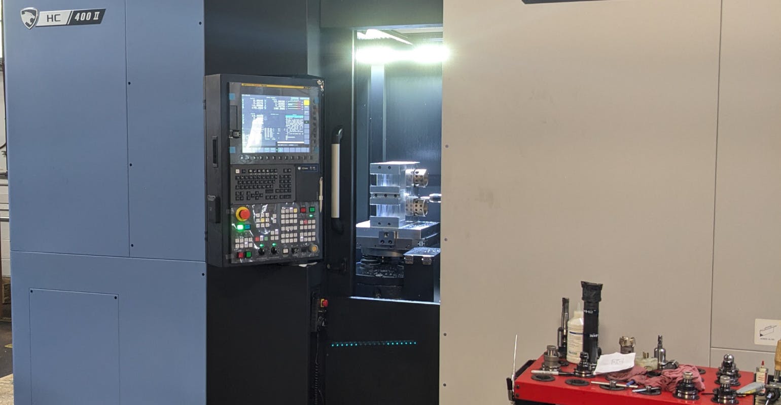 DN Solutions HC 400 II horizontal machining center.