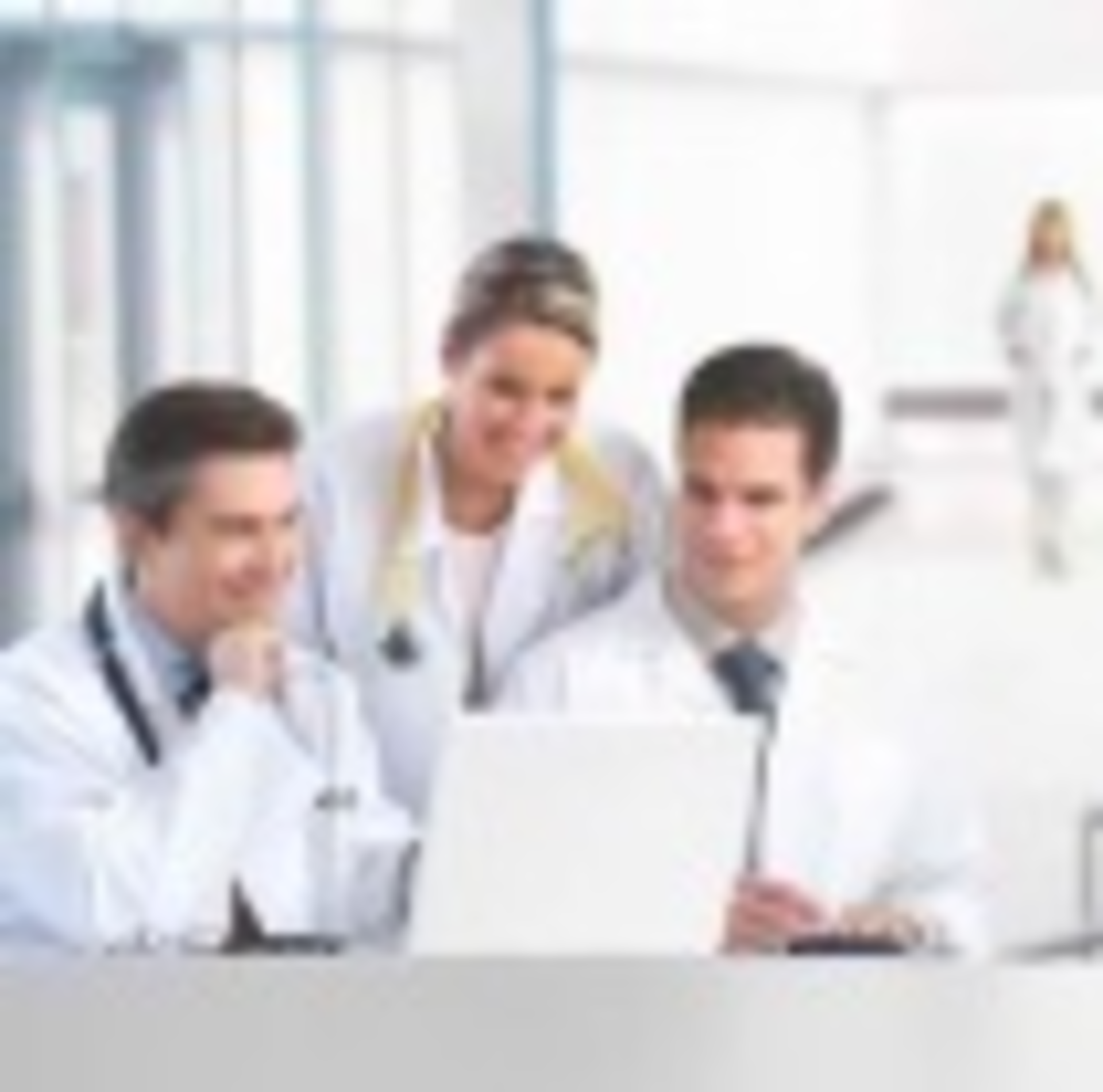 Threedoctorsonelaptop Web 0