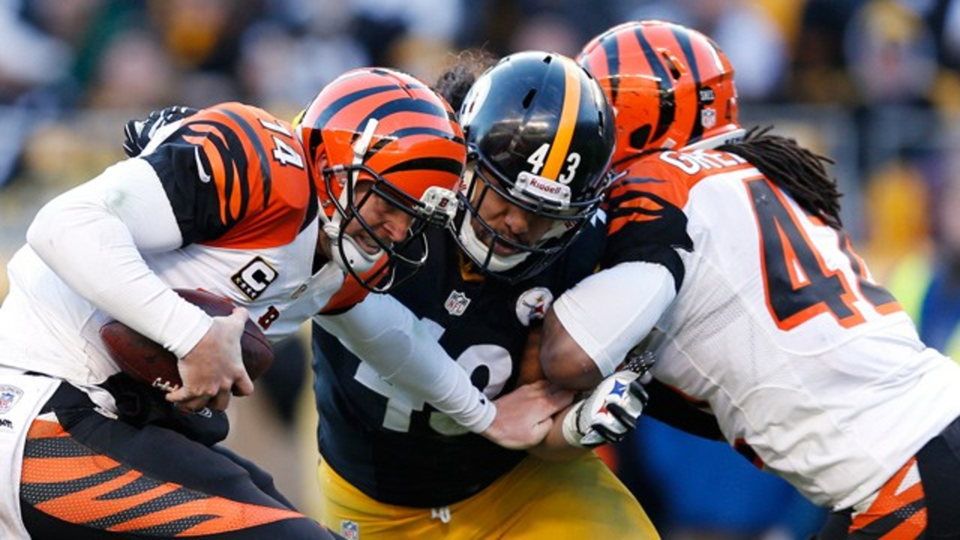 Gty Nfl Concussion Mi 130408 Wg