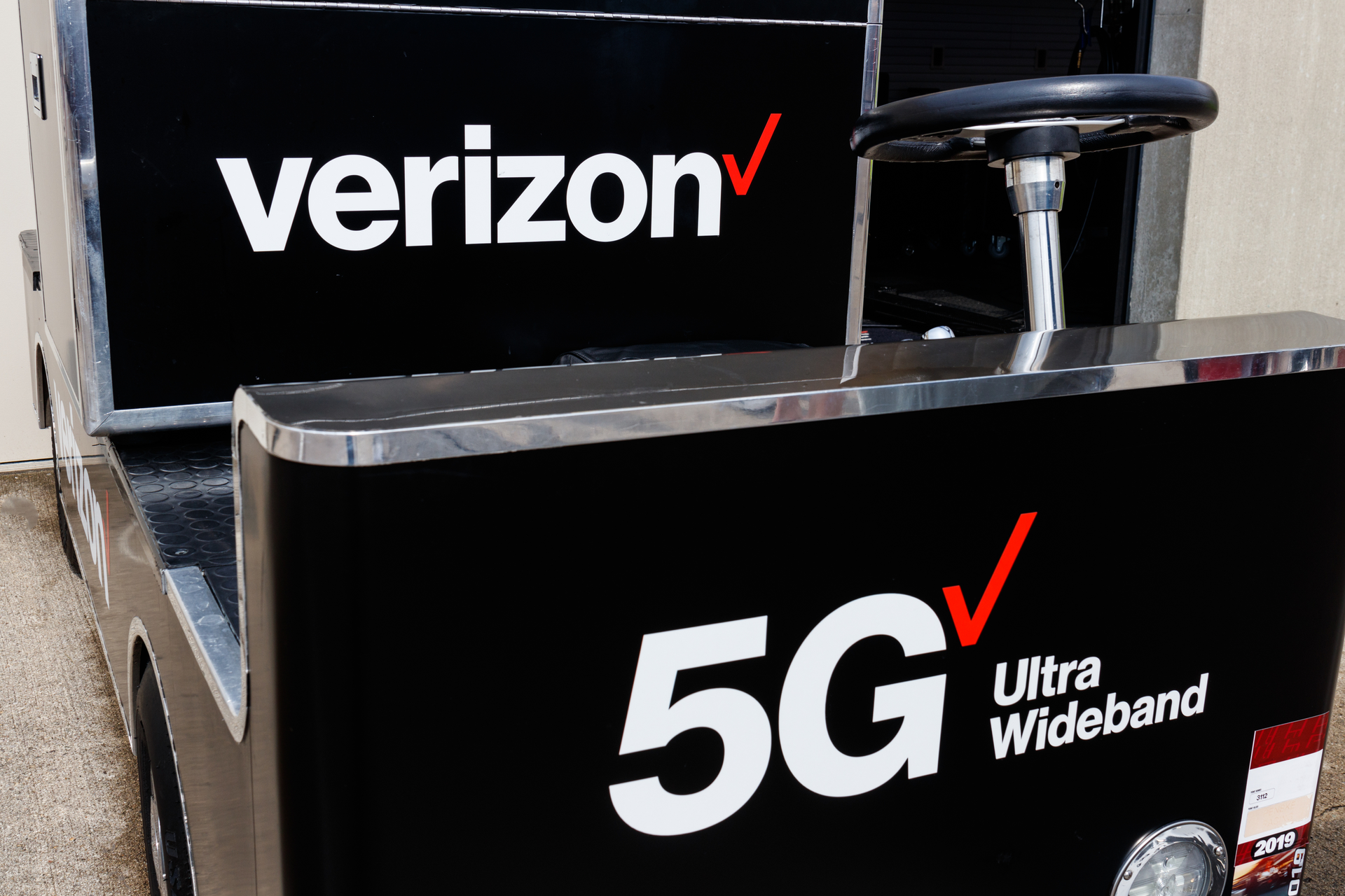 Verizon 5g 5e54172a3bdf3