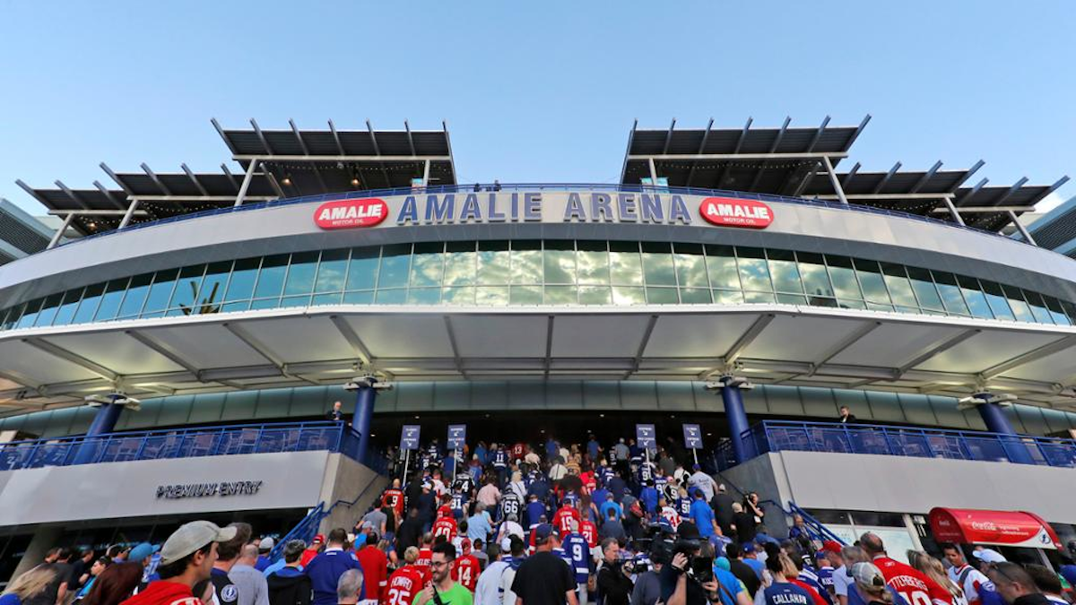 Tampa Bay Arena Boosts Iaq For Nhl Playoffs Hpac Engineering Amalie Arena Events 2022