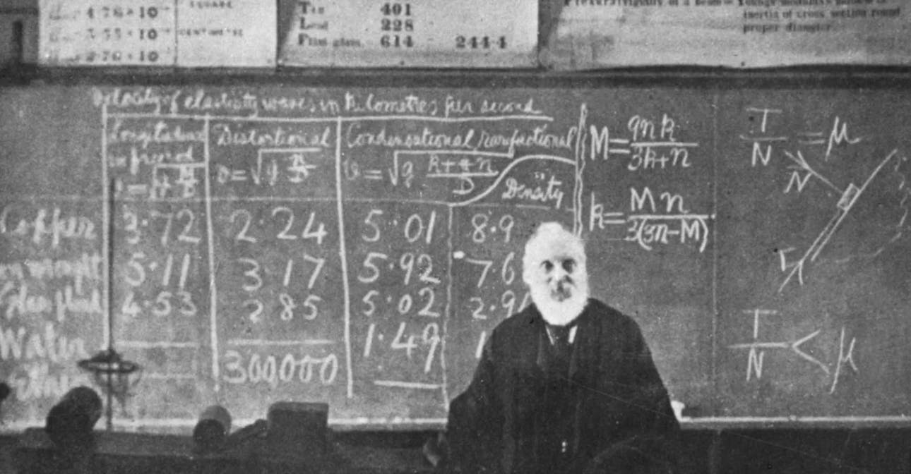 William Thomson, aka Baron Kelvin, delivering his last lecture at the University of Glasgow, 1899.