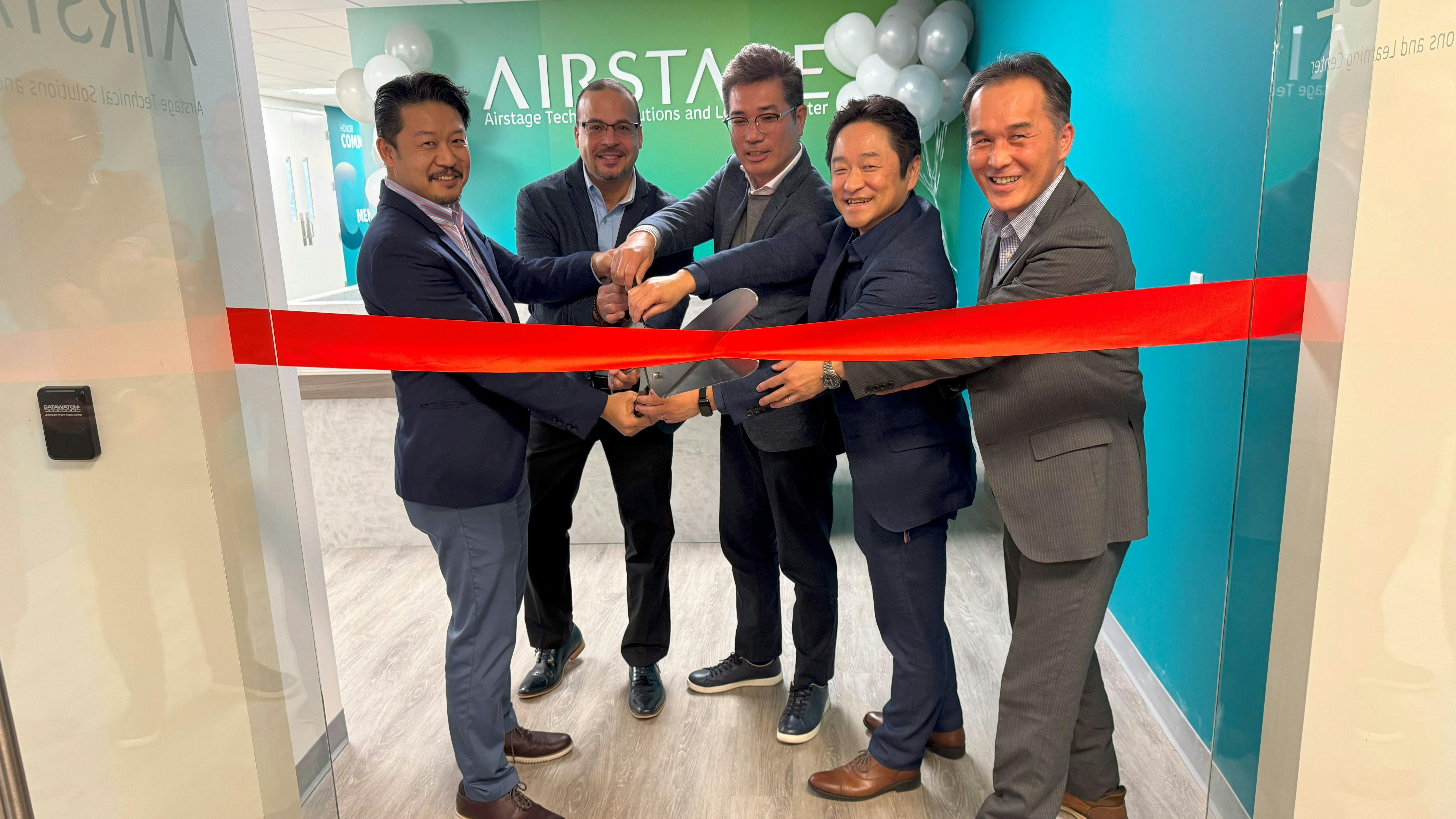 (From left) Tomokazu Hosoi, FGA President; Ruben Marcucci, FGA Senior Director of Aftermarket; Toshiyuki Kawanishi, FGL Corporate Senior Executive Vice President; Yasushi Asanuma, FGL Corporate Vice President, Head of International Business Unit; Hideomi Osada, FGA Chief Financial Officer.