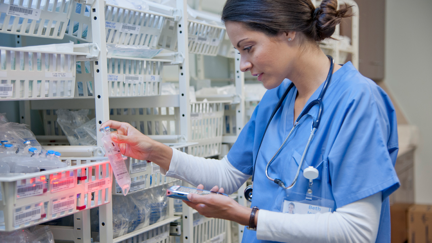 A nurse checks inventory level with Zebra&rsquo;s Android-based MC40-HC mobile computer.
