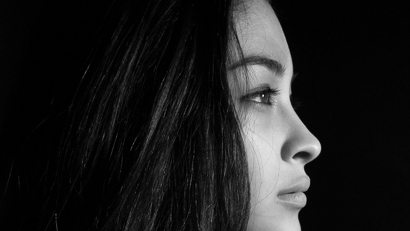 Roche Receives Fda Approval For Hpv Test To Identify Women At Risk For Cervical Cancer Pic 4 21 20du Portrait 657116 1920 Pixabay 5e9efc892bf4c